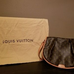 Louis Vuitton Menilmontan MM